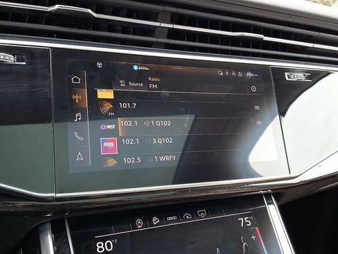 Used 2024 Audi Q7 2.0T Premium image 18