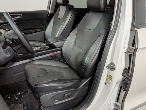 Used 2016 Ford Edge Sport w/ Equipment Group 401A AWD/4WD image 16