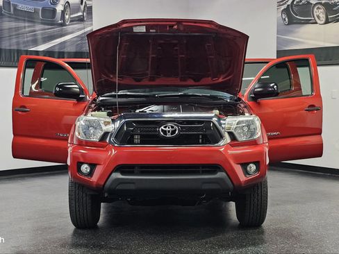 Used 2013 Toyota Tacoma PreRunner w/ SR5 Pkg RWD image 6