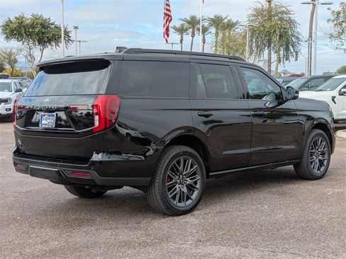 New 2025 Ford Expedition Max Platinum w/ Stealth Performance Package image 30