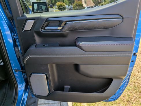 Used 2024 GMC Sierra 1500 AT4X AWD/4WD image 21