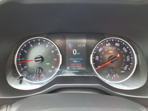 Used 2022 Toyota RAV4 XLE Premium FWD image 26