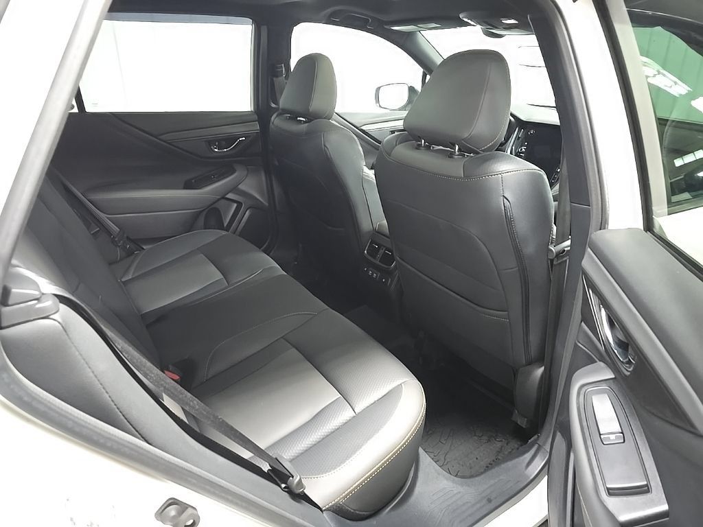 Used 2022 Subaru Outback Wilderness AWD/4WD image 18