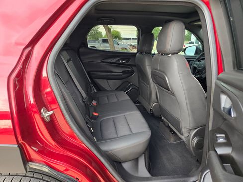 Certified 2023 Chevrolet TrailBlazer RS w/ Sun and Liftgate Package FWD image 23