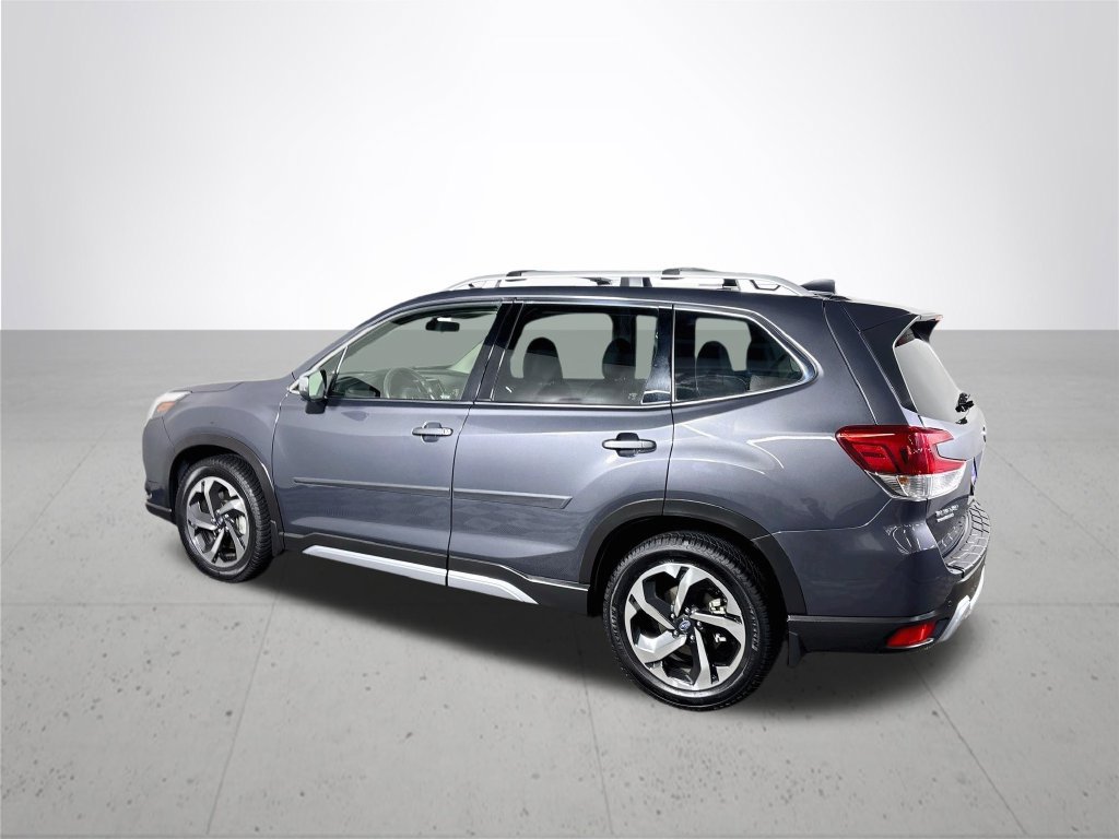 Certified 2023 Subaru Forester Touring AWD/4WD image 9