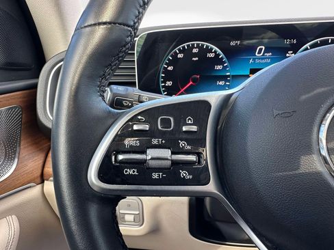 Used 2023 Mercedes-Benz GLE 350 4MATIC image 32