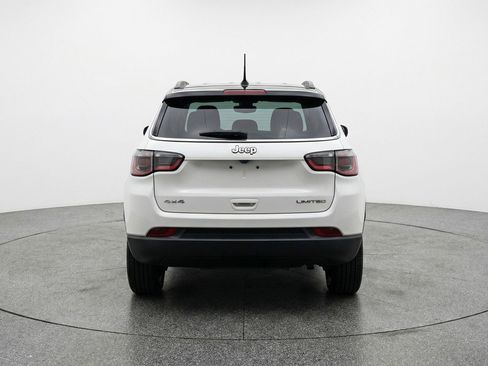 Used 2025 Jeep Compass Trailhawk AWD/4WD image 7