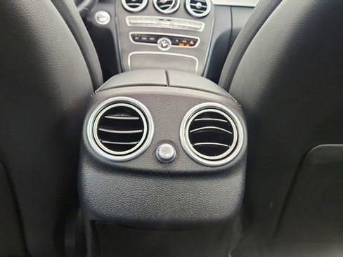 Used 2018 Mercedes-Benz C 300 Sedan image 38