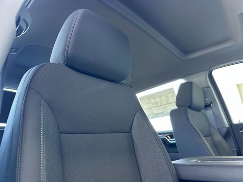 New 2026 Chevrolet Silverado 1500 LT image 18