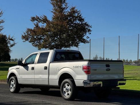 Used 2014 Ford F150 XLT w/ Equipment Group 301A Mid image 9