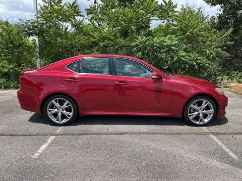 Used 2010 Lexus IS 250 RWD image 2