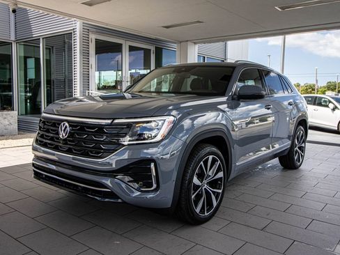 New 2026 Volkswagen Atlas Cross Sport SEL Premium R-Line AWD/4WD image 13