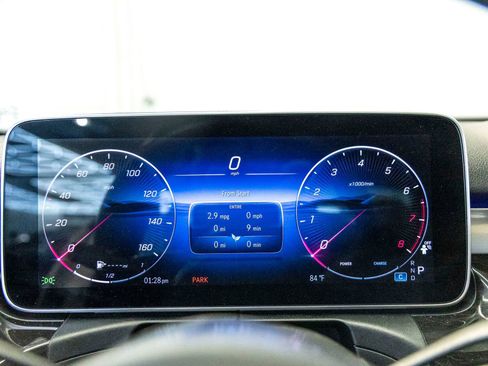 Used 2025 Mercedes-Benz C 300 C 300 image 17