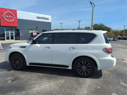 Certified 2019 Nissan Armada Platinum w/ Captain's Chairs Package image 10