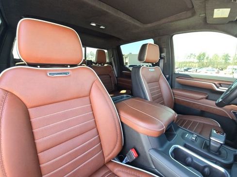 Used 2025 GMC Sierra 1500 Denali Ultimate image 19