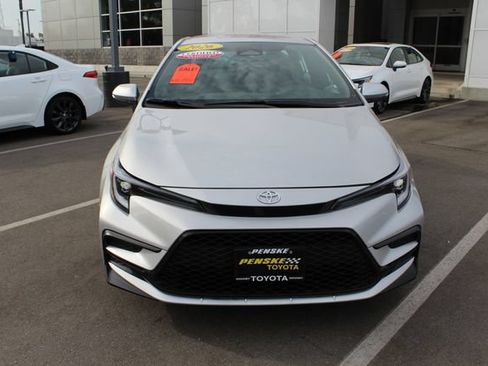 Certified 2026 Toyota Corolla SE FWD image 3