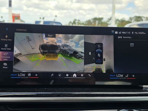 New 2026 BMW X6 xDrive40i w/ Executive Package image 17