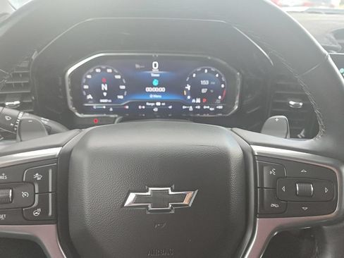 Used 2024 Chevrolet Silverado 1500 LT Trail Boss w/ Convenience Package II AWD/4WD image 39