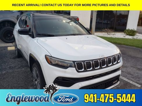 Used 2023 Jeep Compass Limited w/ Elite Group AWD/4WD image 1