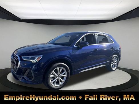 Used 2025 Audi Q3 2.0T Premium image 1
