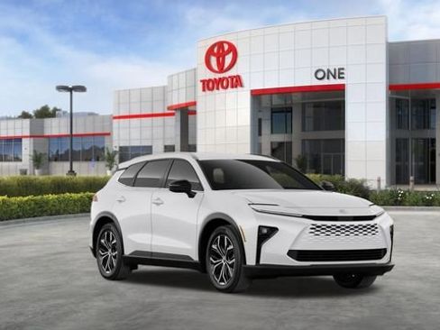 New 2026 Toyota Crown Signia image 16