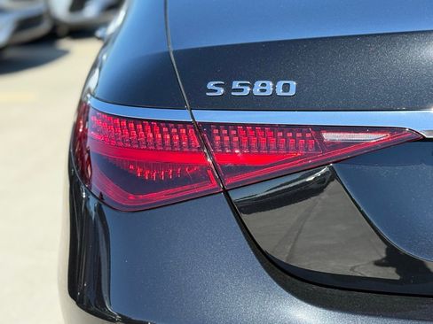 New 2026 Mercedes-Benz S 580 4MATIC Sedan image 8