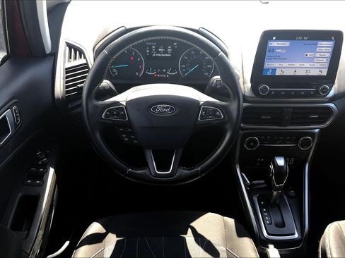 Used 2018 Ford EcoSport SE w/ SE Convenience Package image 4