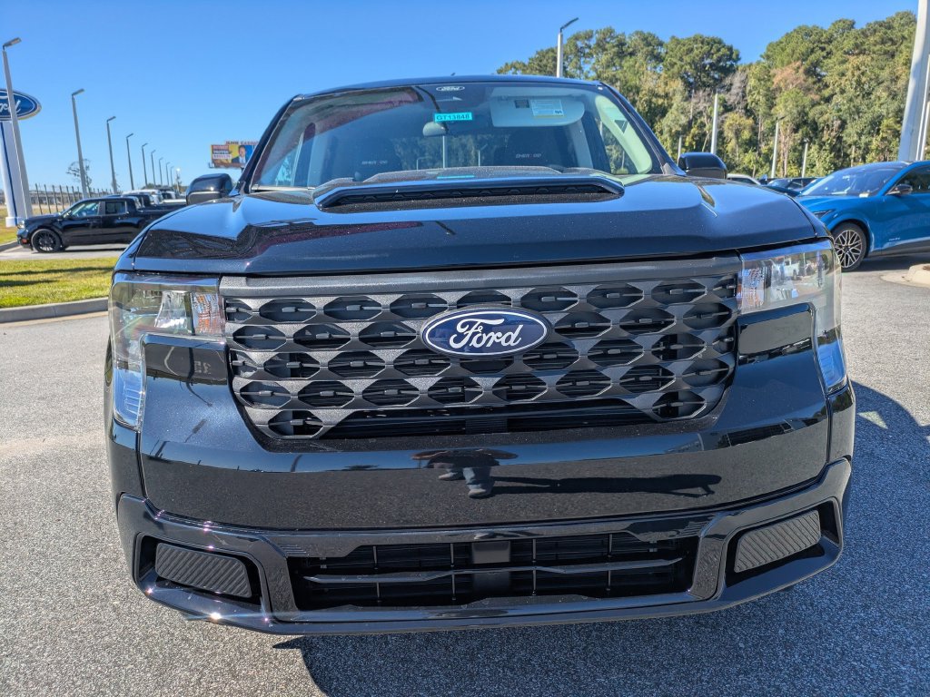 New 2026 Ford Maverick XLT w/ XLT Luxury Package FWD image 10