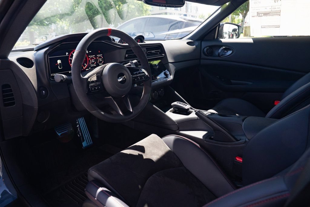 New 2024 Nissan Z Performance w/ Floor Mat Package RWD image 19