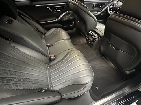 Certified 2023 Mercedes-Benz S 500 4MATIC w/ AMG Line image 18