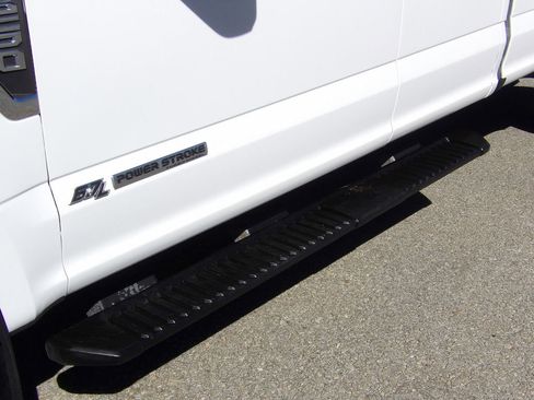 Used 2020 Ford F250 XL w/ Power Equipment Group image 49