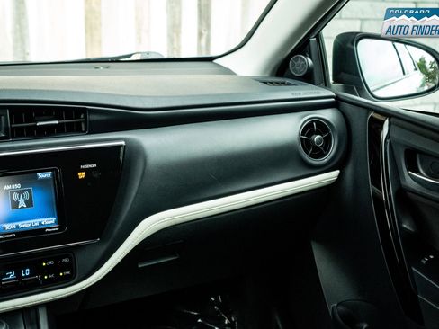 Used 2016 Scion iM 5dr HB CVT (Natl) image 21