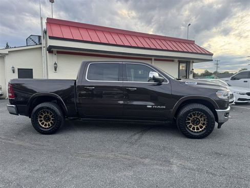 Used 2019 RAM 1500 Limited AWD/4WD image 4