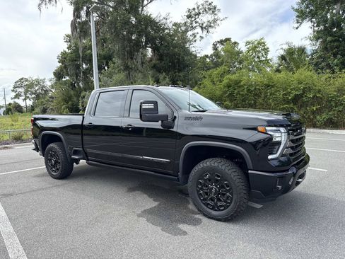 Used 2024 Chevrolet Silverado 2500 High Country w/ Midnight Edition AWD/4WD image 1