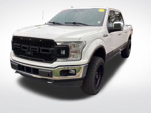 Used 2018 Ford F150 Lariat w/ Equipment Group 502A Luxury AWD/4WD image 6