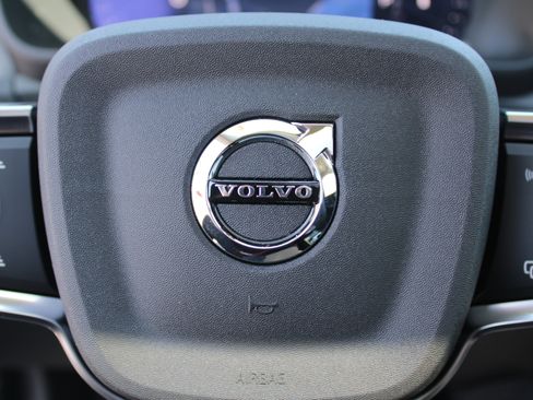 New 2026 Volvo XC40 B5 Plus w/ Protection Package Premier image 13