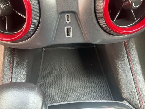 Used 2022 Chevrolet Blazer RS w/ Enhanced Convenience Package image 19