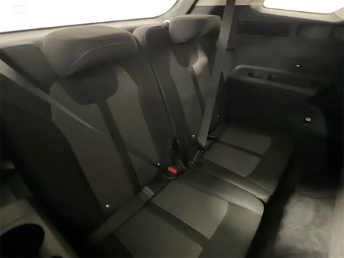 Certified 2024 Kia Sorento LX image 26