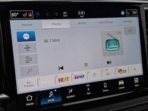 Used 2026 Chrysler Pacifica Limited w/ Uconnect Theater Family Group AWD/4WD image 14