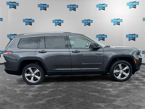 Certified 2022 Jeep Grand Cherokee L Limited image 7