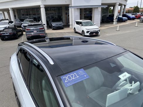 Certified 2021 Volkswagen ID.4 1st Edition RWD image 10