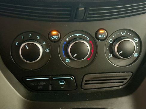 Used 2014 Ford Escape S FWD image 16