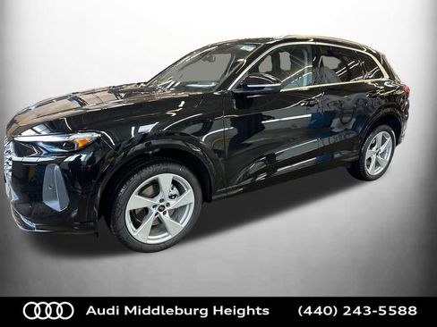 New 2025 Audi Q5 Premium Plus image 2