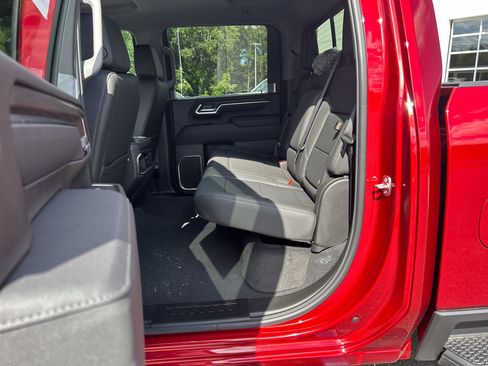 New 2026 GMC Sierra 2500 SLT w/ SLT Premium Package AWD/4WD image 27