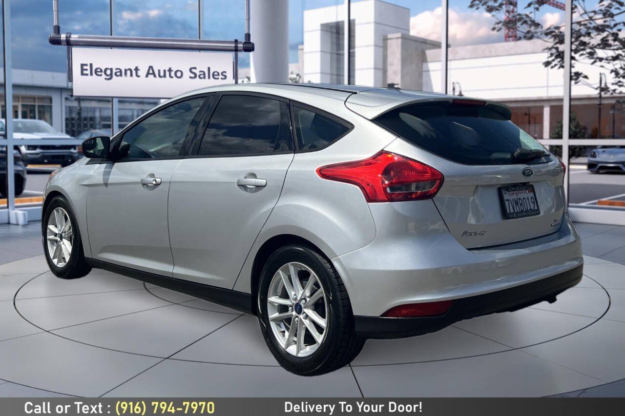 Used 2016 Ford Focus SE FWD image 7