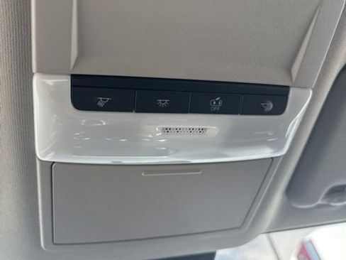 New 2025 Nissan Sentra SR image 24