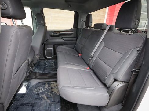 Used 2023 GMC Sierra 1500 SLE w/ X31 Off-Road Package image 30