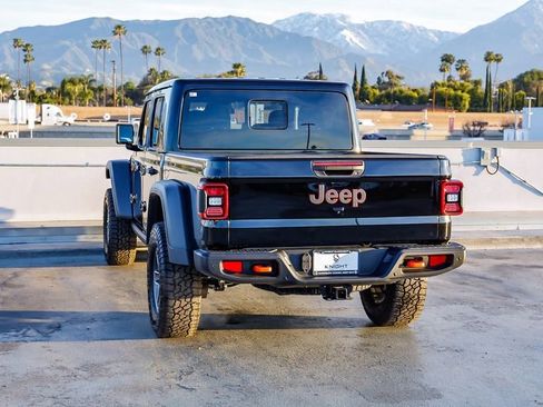 New 2026 Jeep Gladiator Mojave image 7