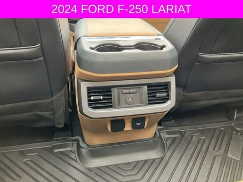 Used 2024 Ford F250 Lariat w/ Lariat Ultimate Package image 19