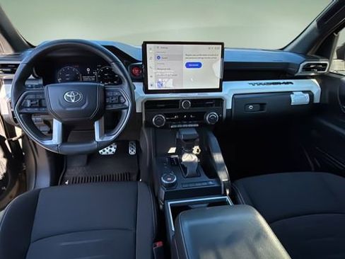 Used 2024 Toyota Tacoma TRD Sport image 16